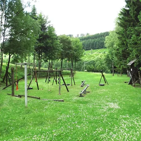 Resort Park- Biberbau *